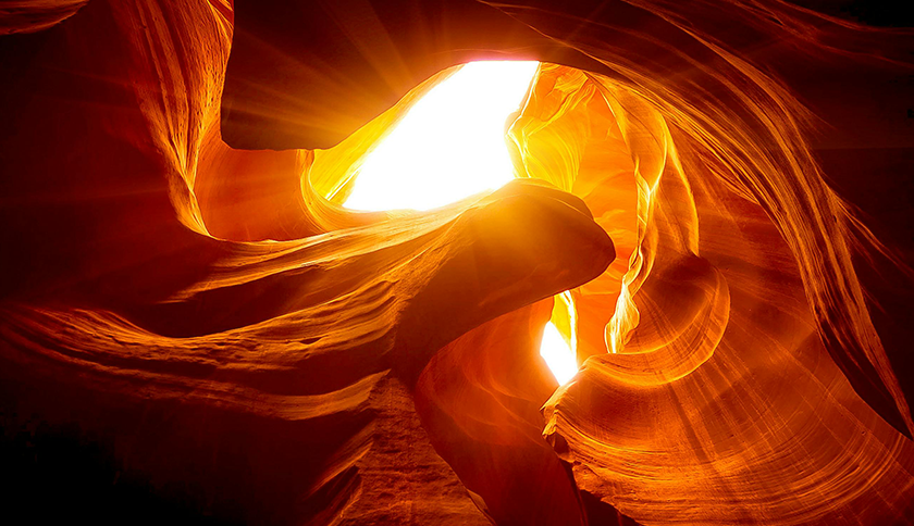 凯发天生一触即发制药盛装参展2024西鼎会，共绘健康产业新蓝图！